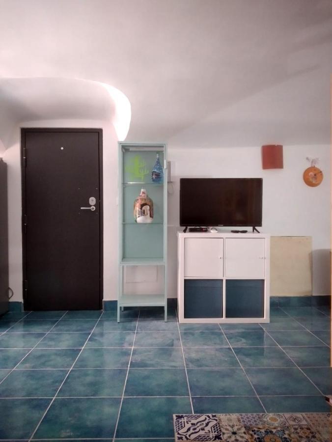 Casa Adriano Leilighet Procida Eksteriør bilde
